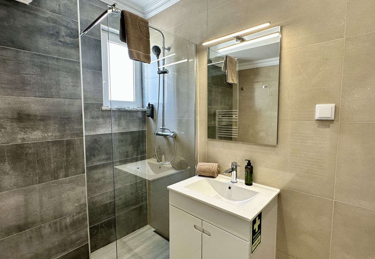 Villa em Albufeira - Hibisco | Piscina Privada | 16 Pax | Albufeira