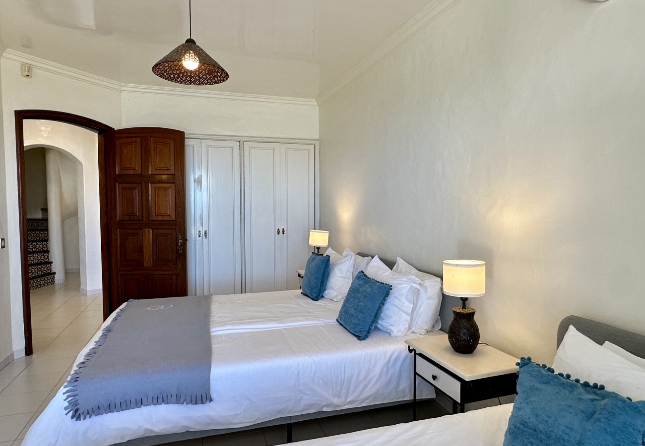 Villa in Albufeira - Beira Mar | Piscina Privada | 7 Pax | Albufeira