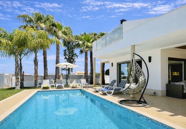 Villa in Albufeira - Praia by Check-in Portugal