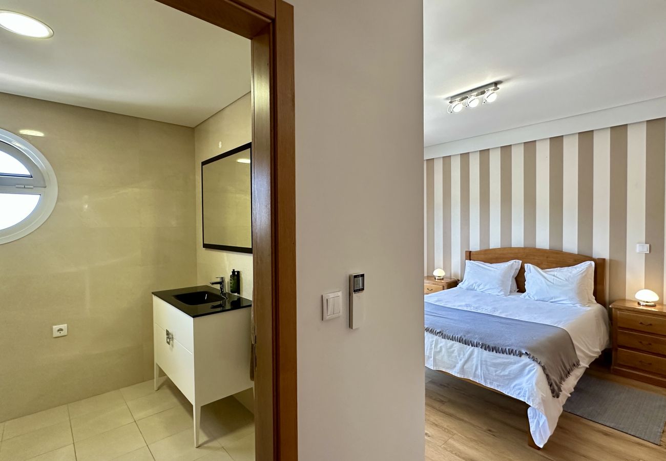 Villa in Albufeira - Alice | Piscina Privada | 10 Pax | Albufeira