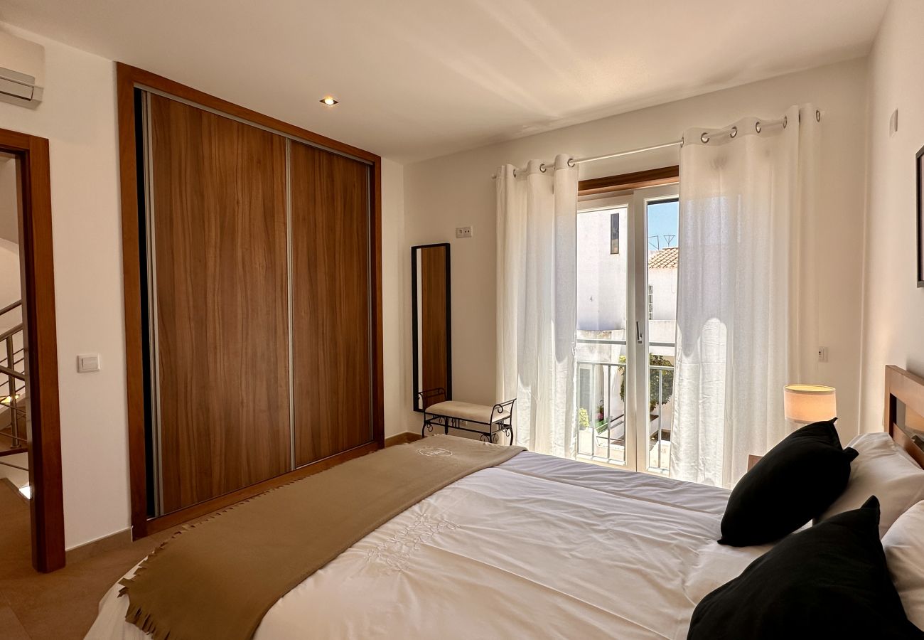 Doppelhaushälfte in Quarteira - Lótus by Check-in Portugal
