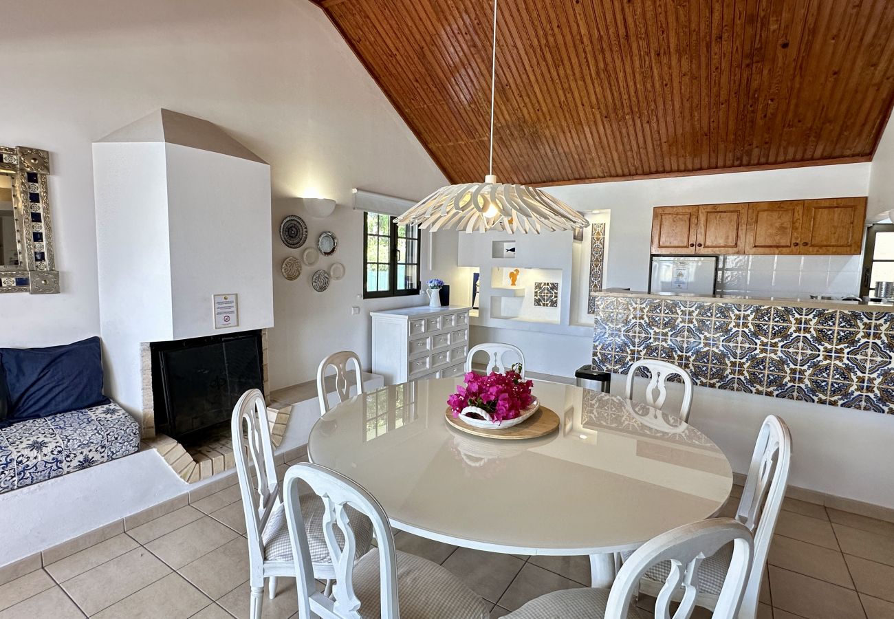 Villa in Albufeira - Buganvília | Piscina Privada | 10 Pax | Albufeira