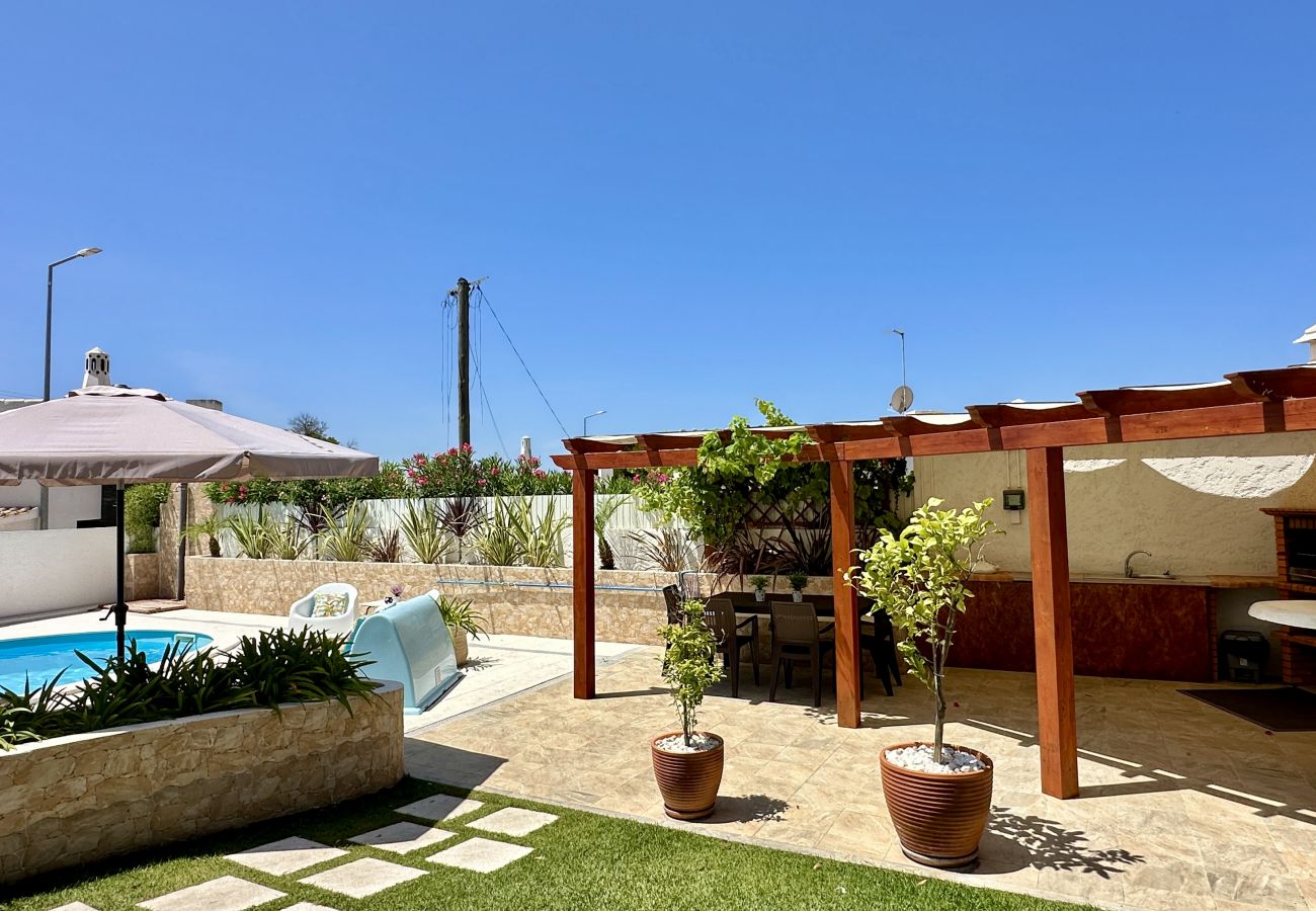 Villa in Albufeira - Buganvília | Piscina Privada | 10 Pax | Albufeira