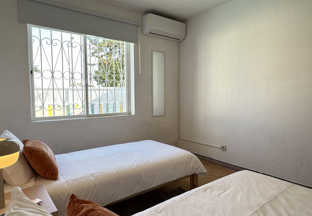 Villa in Albufeira - Branca | Piscina Privada | 12 Pax | Albufeira