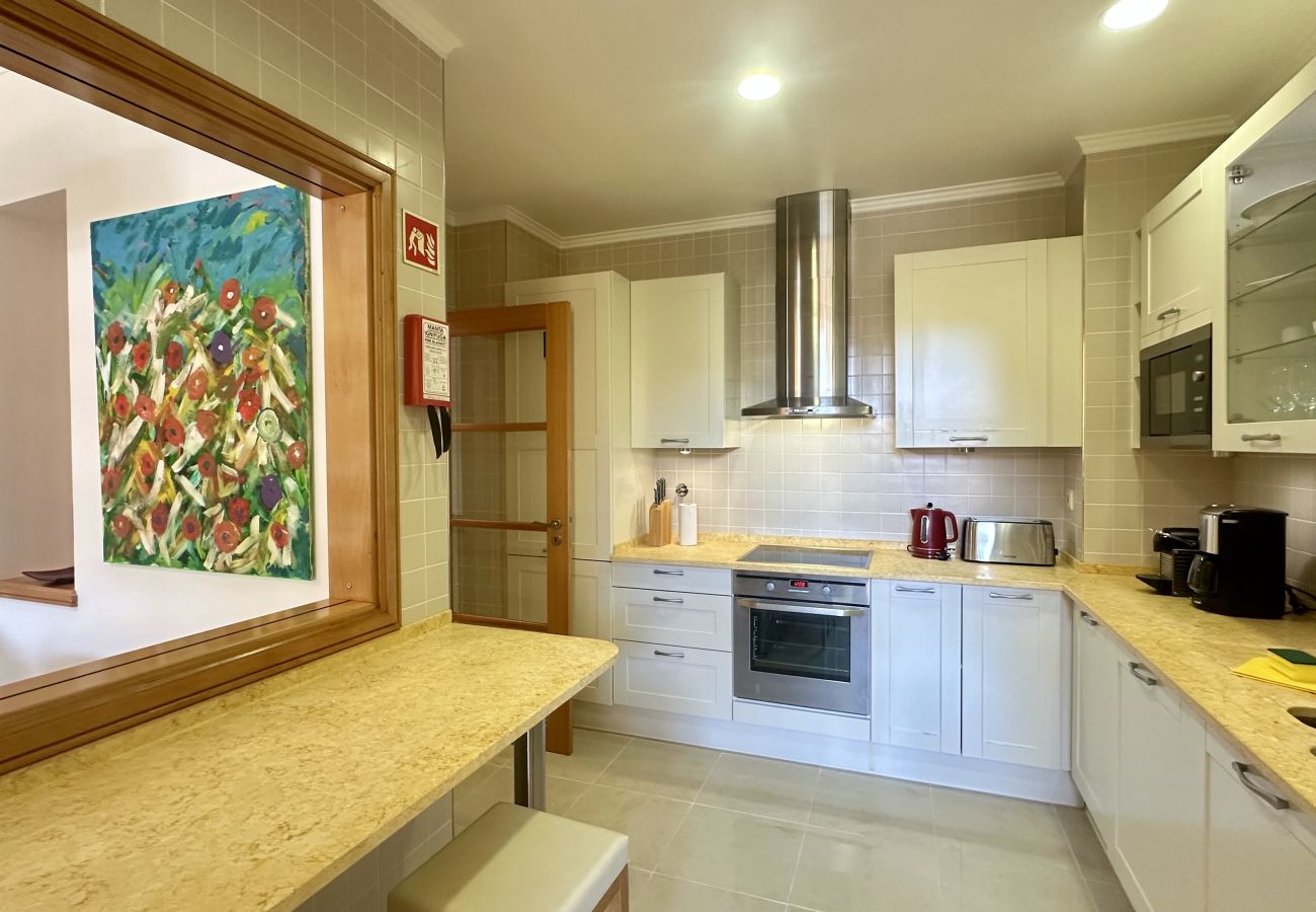Ferienwohnung in Vilamoura - Vilamoura Residences | Piscinas | Ginásio | 6 Pax