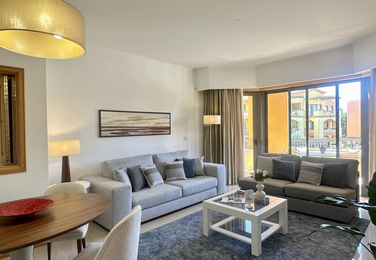 Ferienwohnung in Vilamoura - Vilamoura Residences | Piscinas | Ginásio | 6 Pax