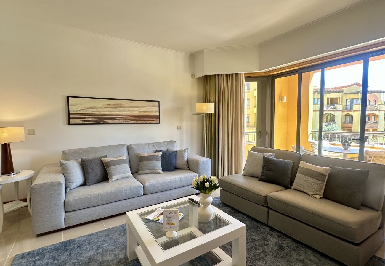 Ferienwohnung in Vilamoura - Vilamoura Residences | Piscinas | Ginásio | 6 Pax