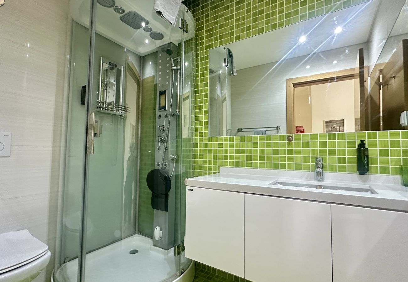 Apartment in Albufeira - Garden Hill M | Piscina Comum | 6 Pax | Albufeira