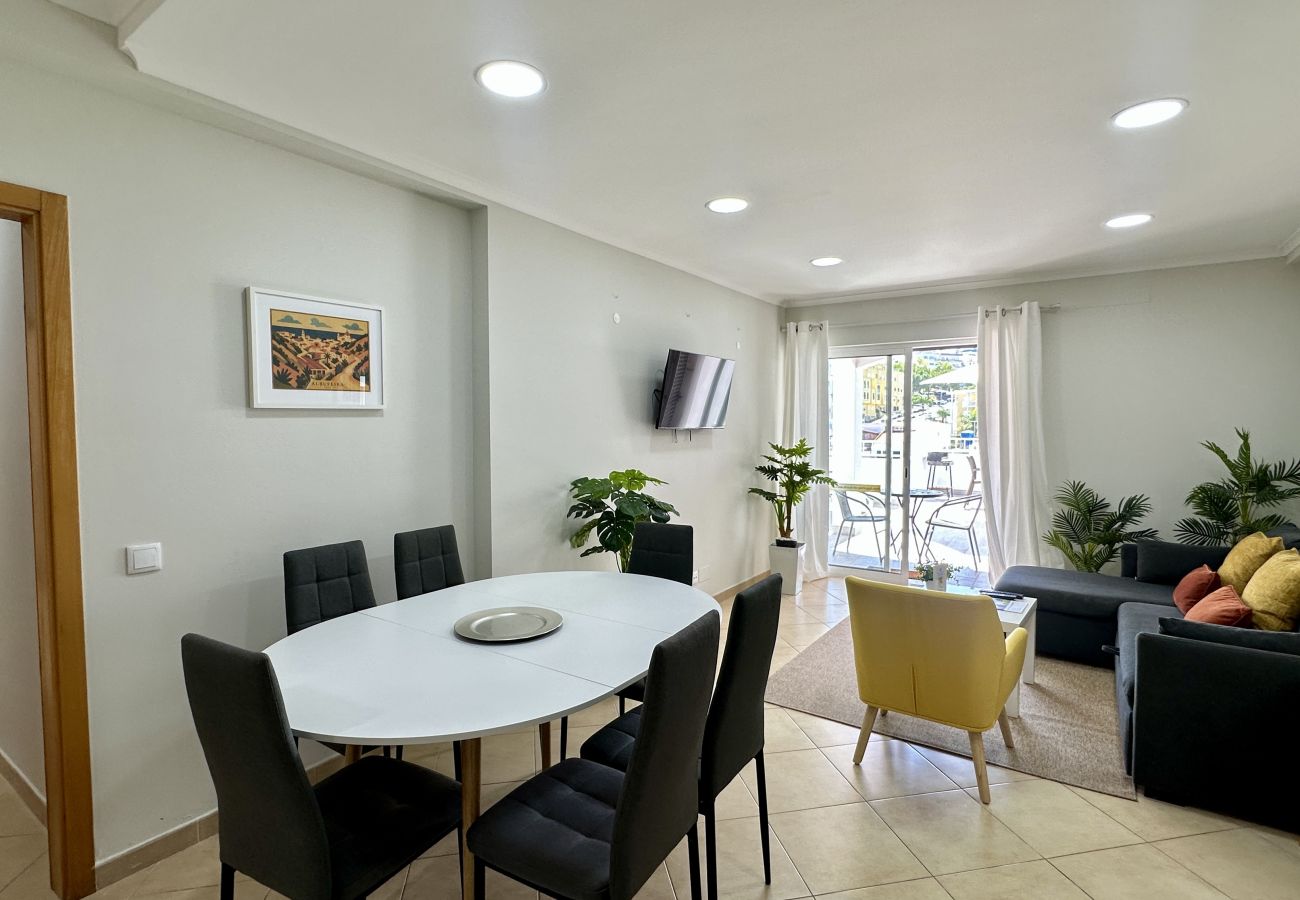 Apartment in Albufeira - Liberdade | Perto da Praia | 6 Pax | Albufeira