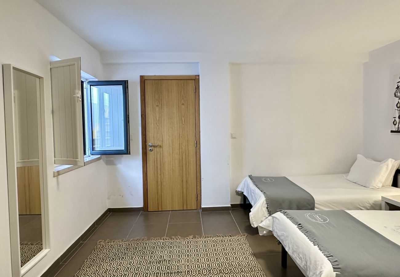 Villa in Albufeira - Alice | Piscina Privada | 10 Pax | Albufeira