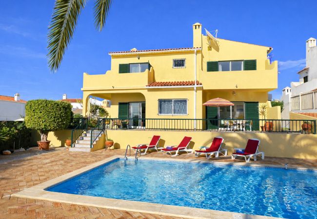 Villa in Albufeira - Margarida | Piscina Privada | 10 Pax | Albufeira