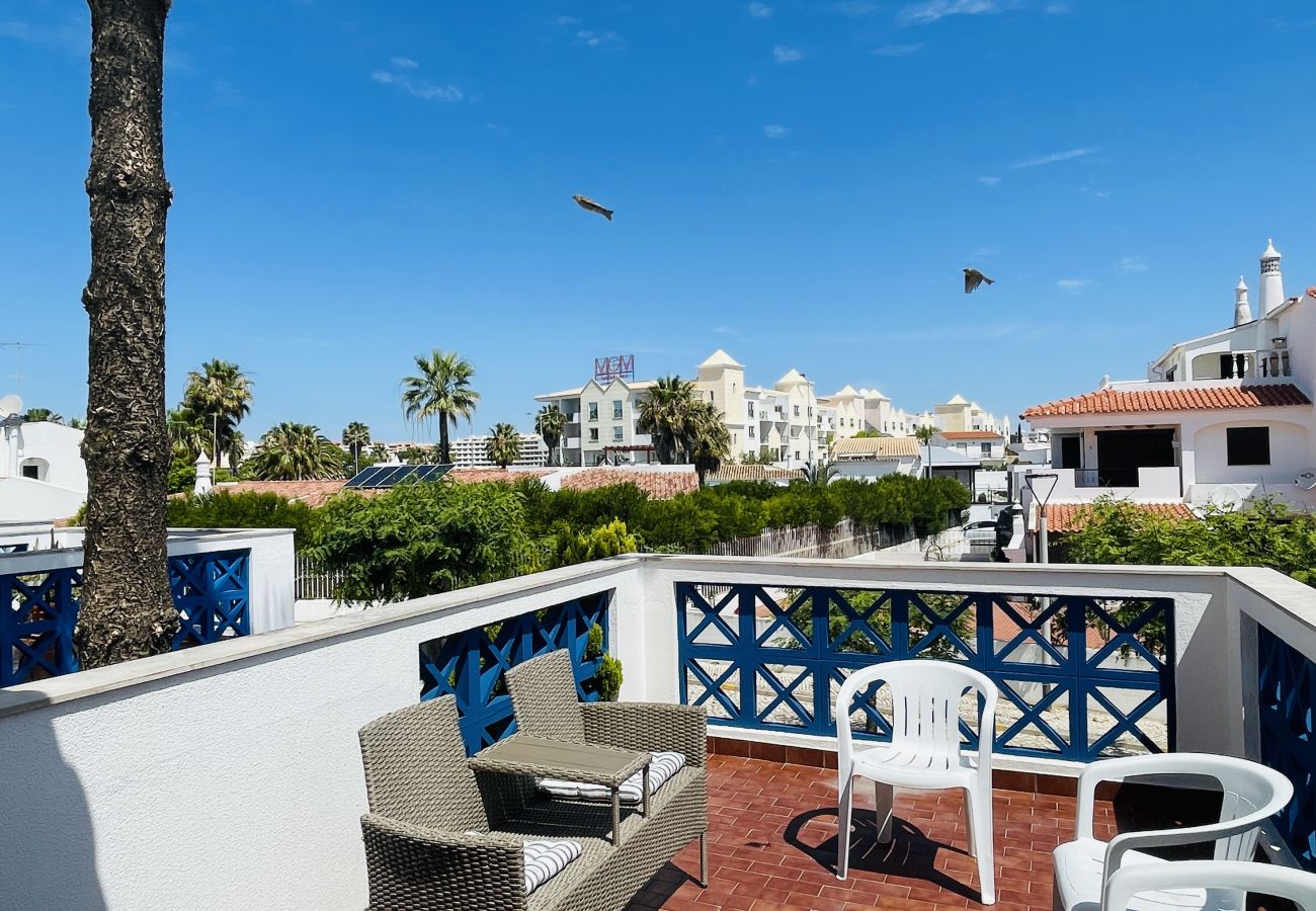 Terraced House in Albufeira - Jardim da Oura by Check-in Portugal