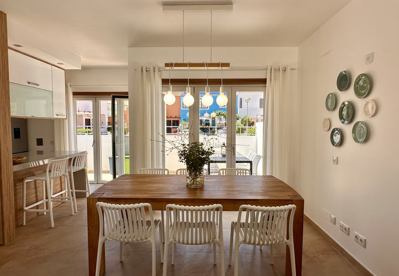 Terraced House in Quarteira - Lótus by Check-in Portugal