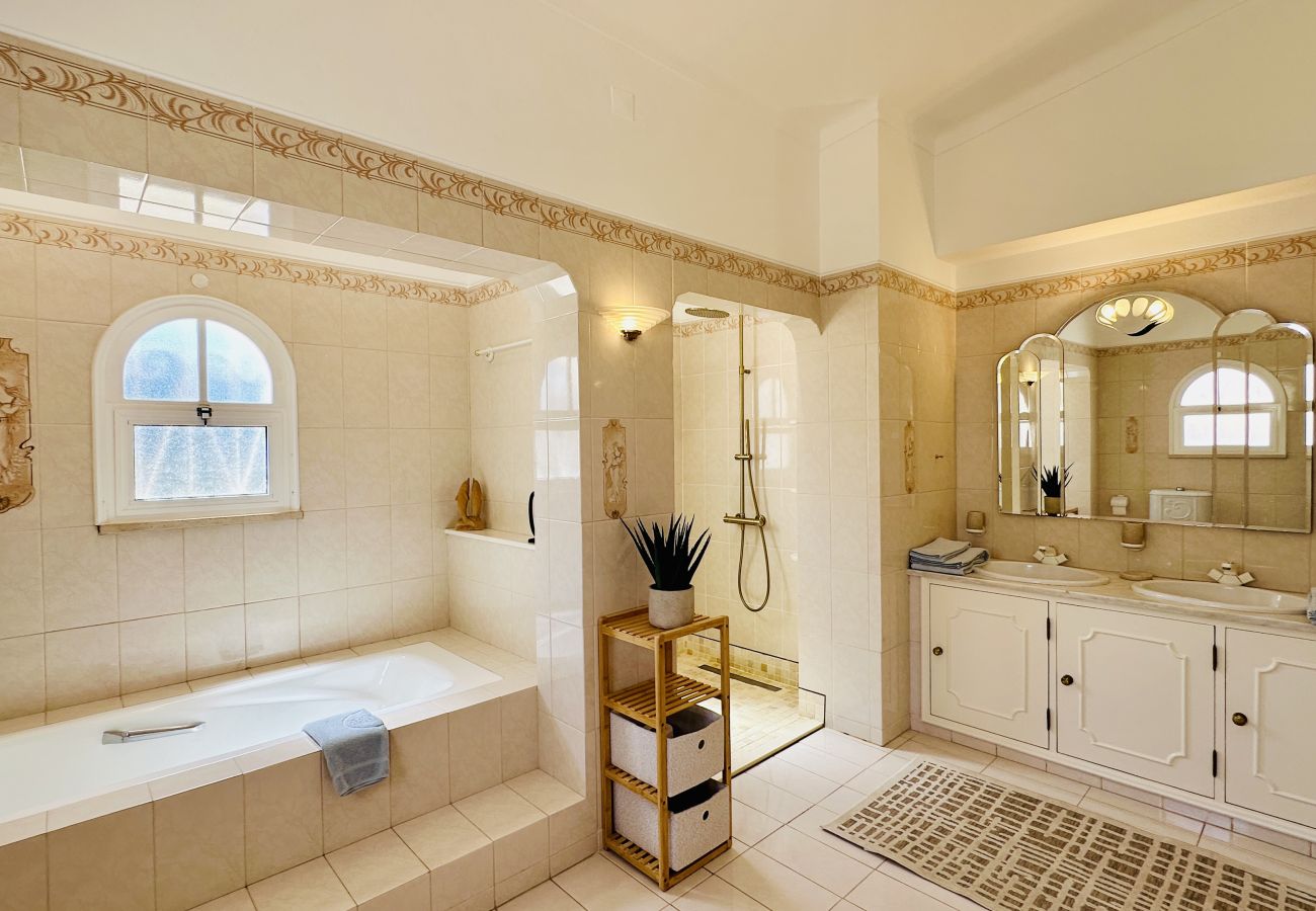Villa in Vilamoura - Villa Verde by Check-in Portugal