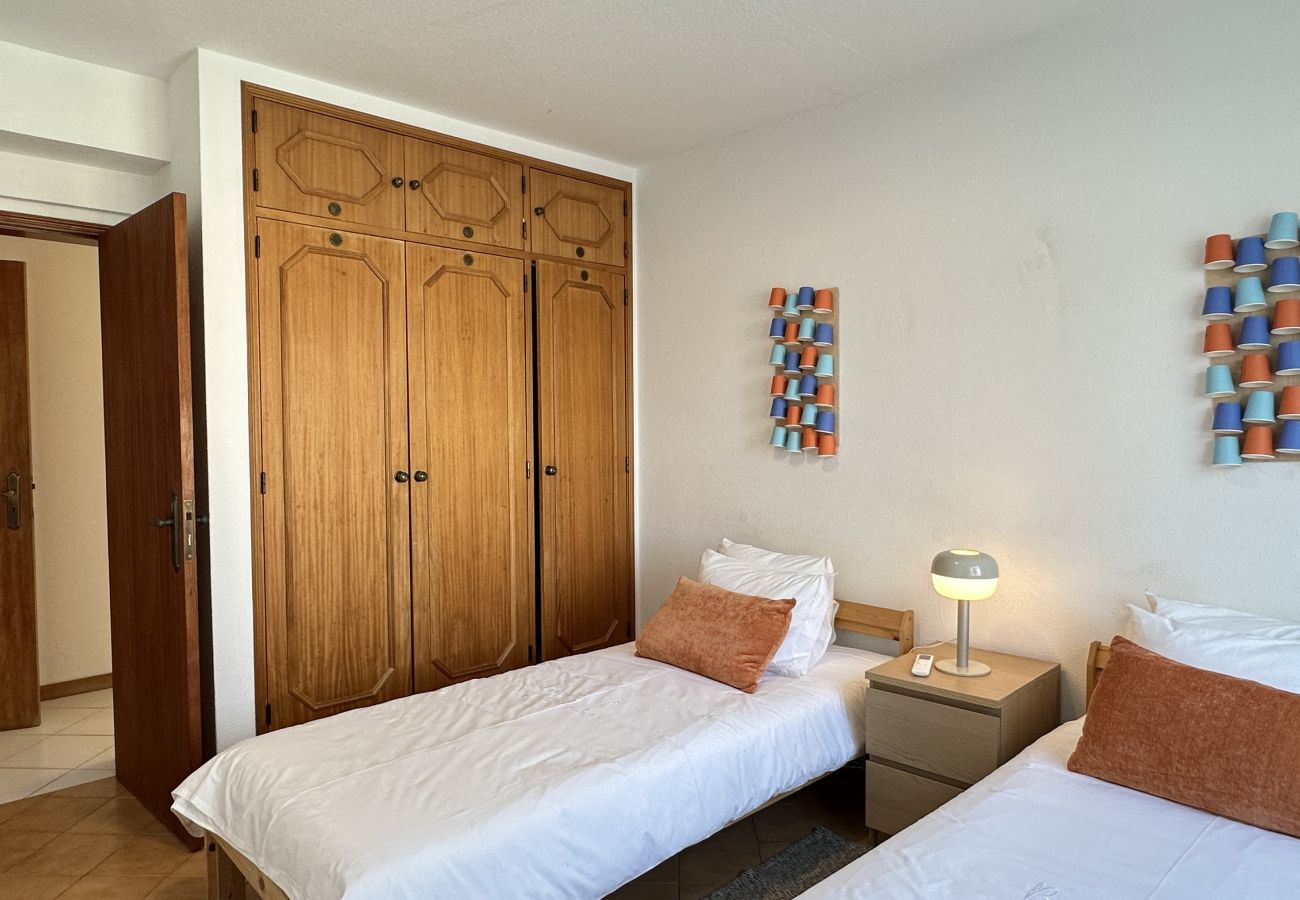 Villa in Albufeira - Branca | Piscina Privada | 12 Pax | Albufeira