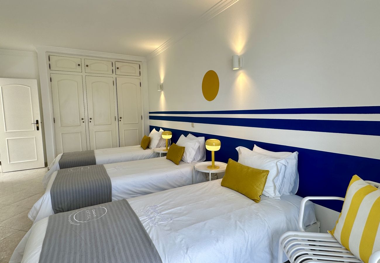 Terraced House in Albufeira - Jardim da Oura 9 | Piscina Comum | 7 P | Albufeira
