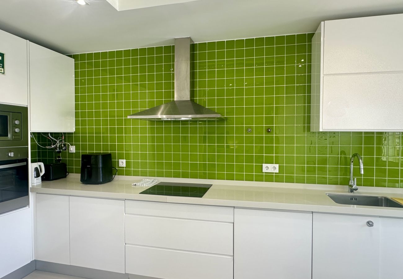 Appartement à Albufeira - Garden Hill M | Piscina Comum | 6 Pax | Albufeira
