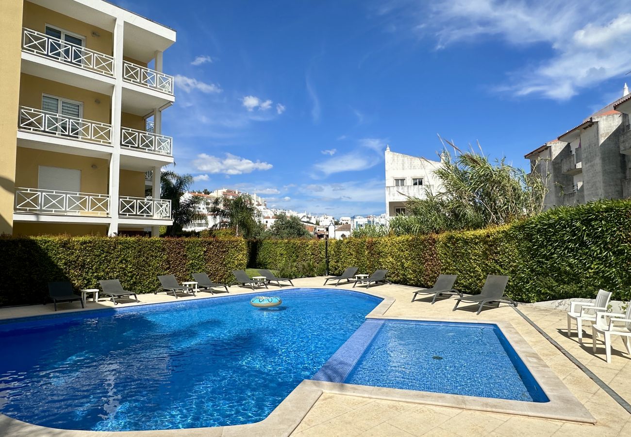 Appartement à Albufeira - Garden Hill M | Piscina Comum | 6 Pax | Albufeira