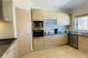 Maison à Albufeira - Santa Maria N | Piscina Comum | 6 Pax | Albufeira