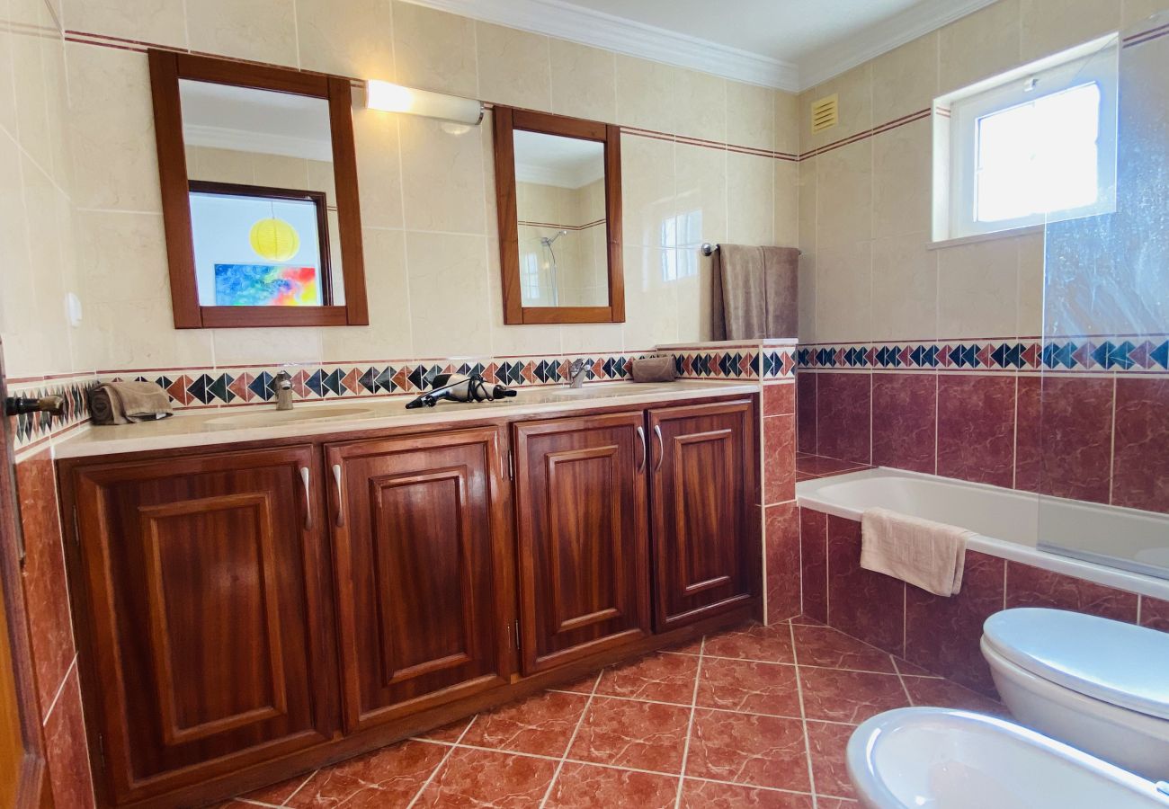 Villa à Albufeira - Rafael | Piscina Privada | 10 Pax | Albufeira