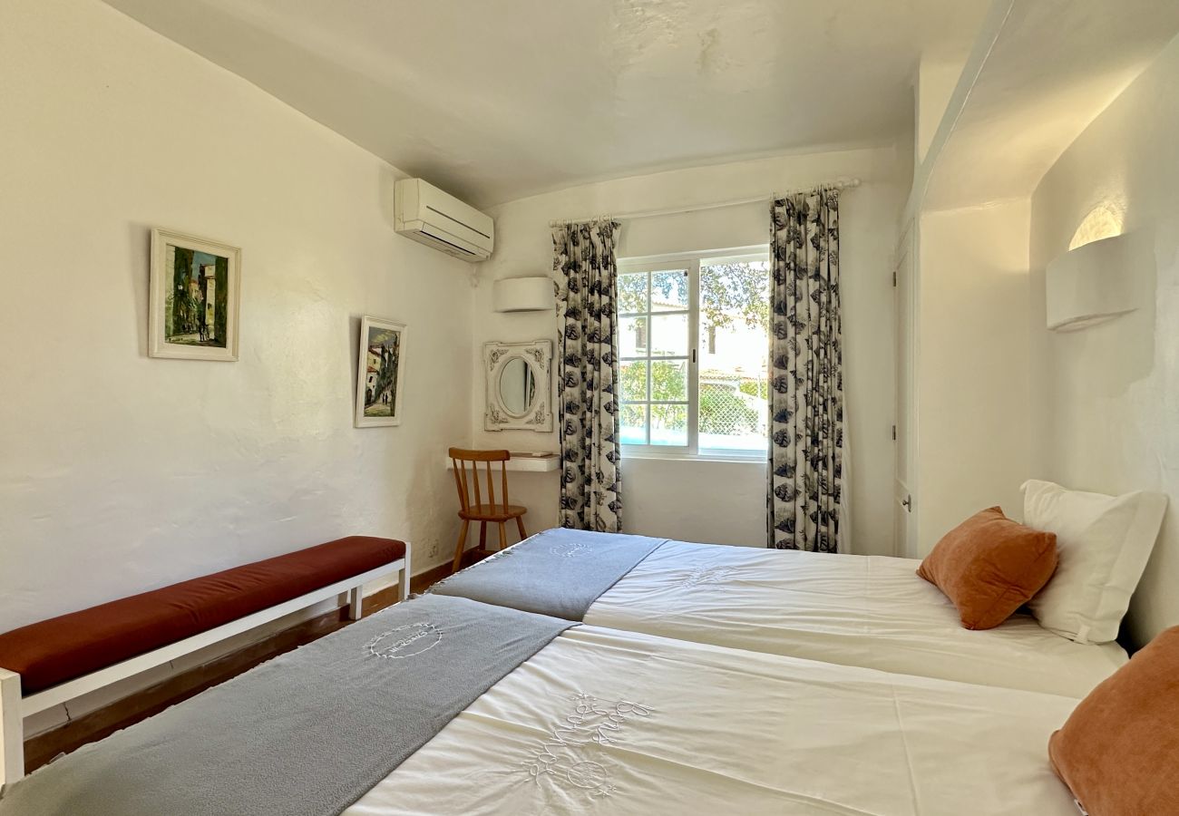 Villa à Albufeira - Villa Morocco | Piscina Aquecida | 12 Pax | Balaia