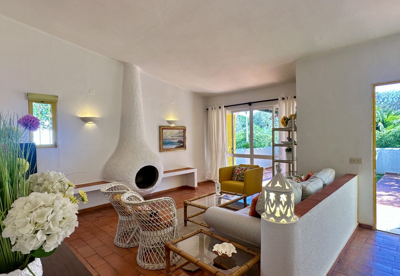 Villa à Vilamoura - Golfe | Piscina Partilhada | 7 Pax | Vilamoura