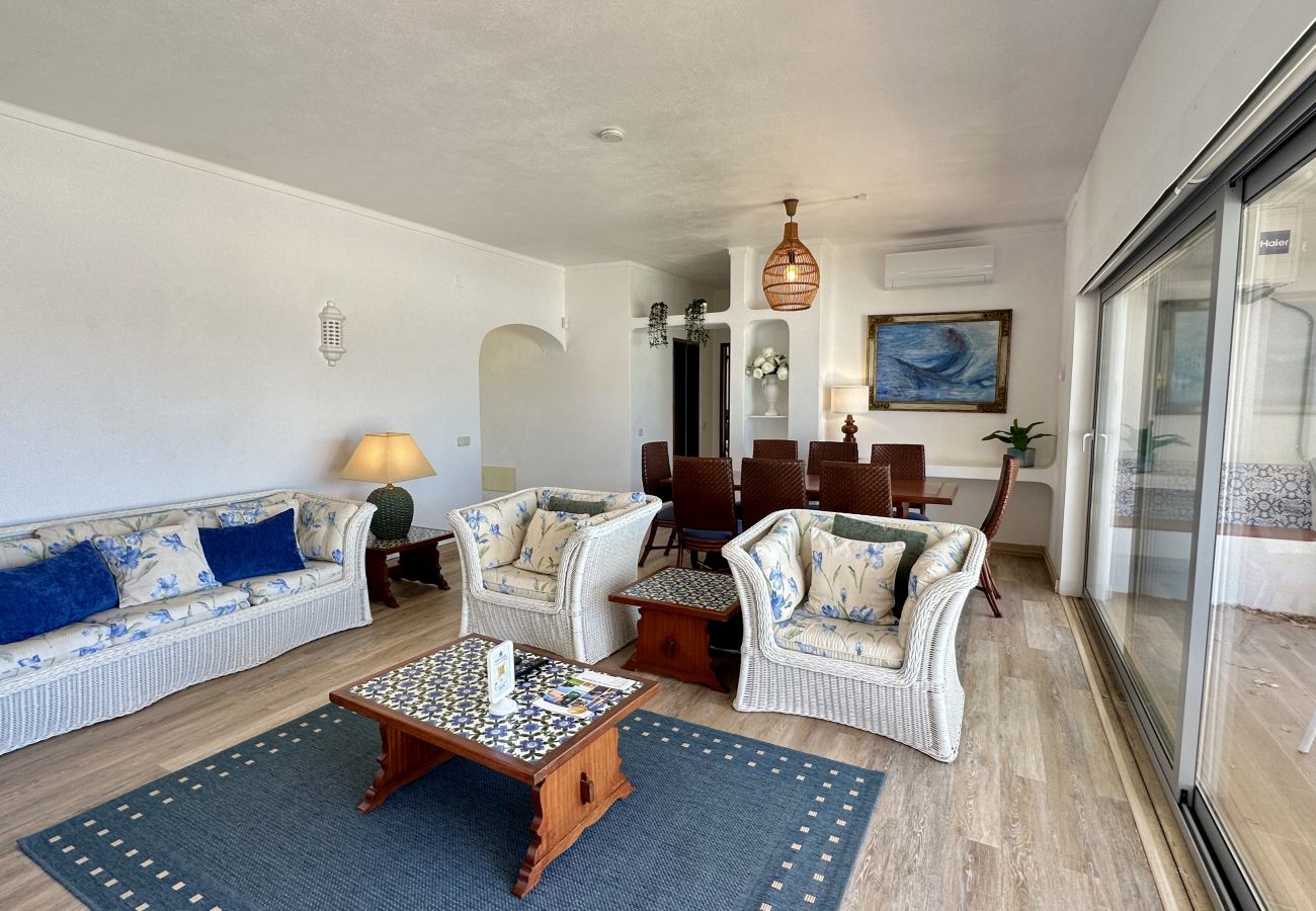 Villa à Albufeira - Felicidade | Piscina Aquecida | 8 Pax | Albufeira