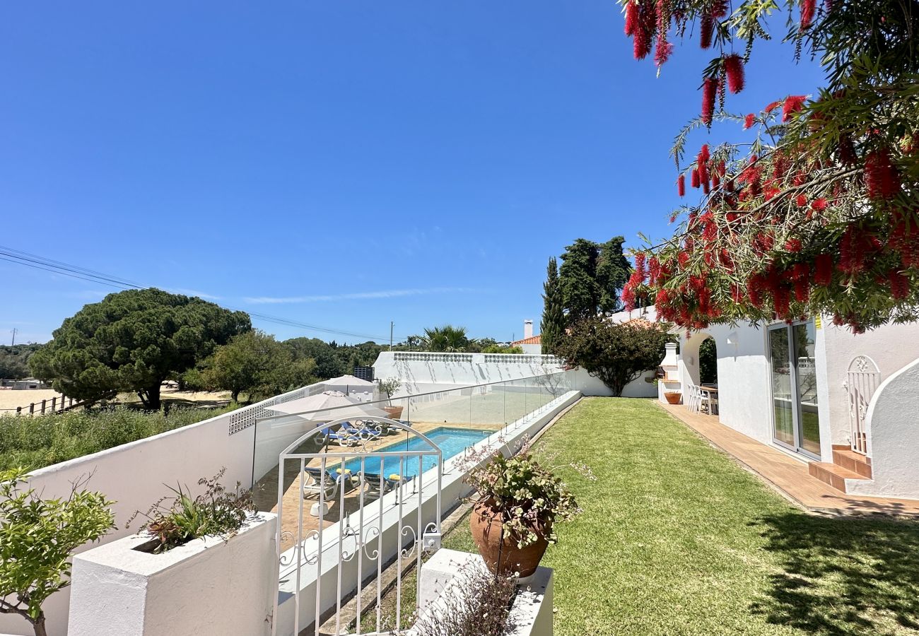 Villa à Albufeira - Felicidade | Piscina Aquecida | 8 Pax | Albufeira