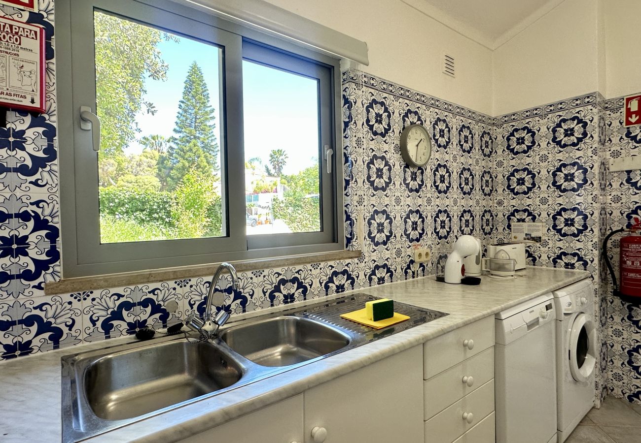 Villa à Albufeira - Felicidade | Piscina Aquecida | 8 Pax | Albufeira