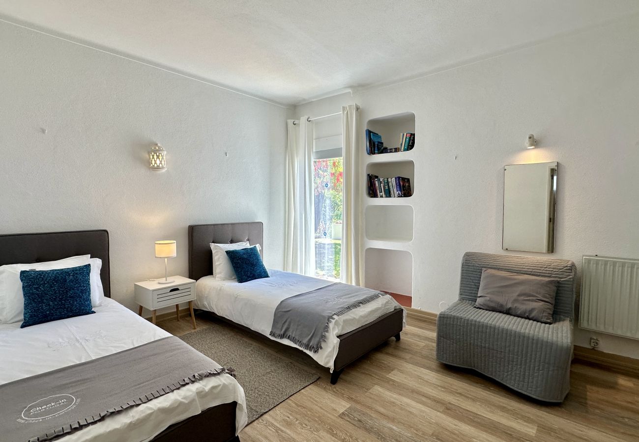 Villa à Albufeira - Felicidade | Piscina Aquecida | 8 Pax | Albufeira