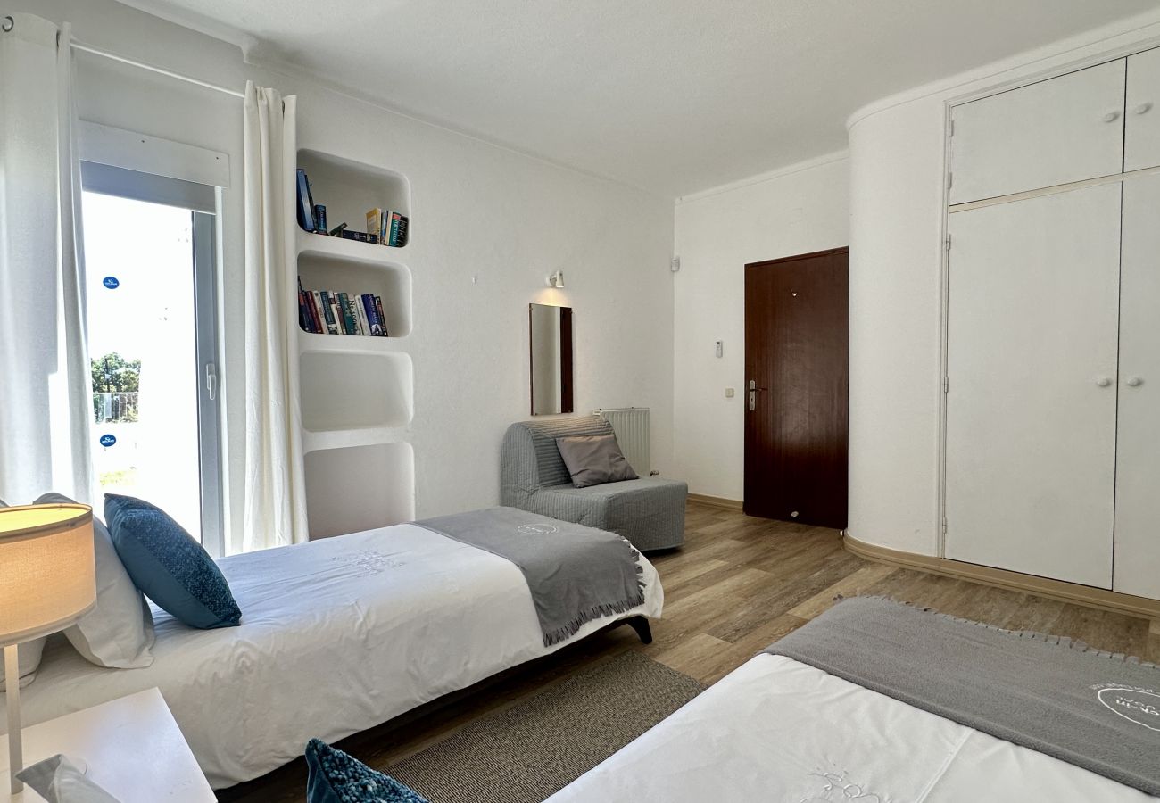 Villa à Albufeira - Felicidade | Piscina Aquecida | 8 Pax | Albufeira