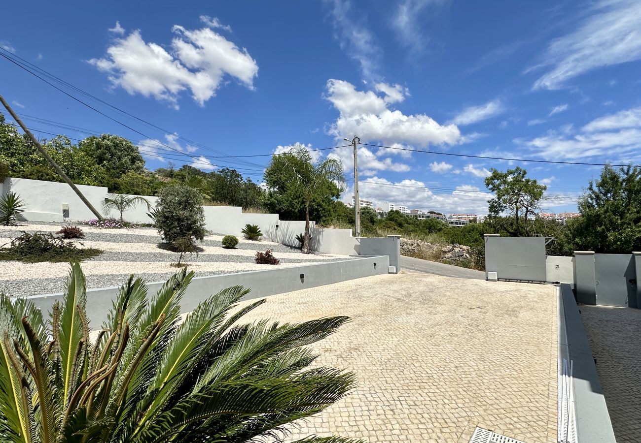 Villa à Albufeira - Águia | Piscina Privada | 10 Pax | Albufeira