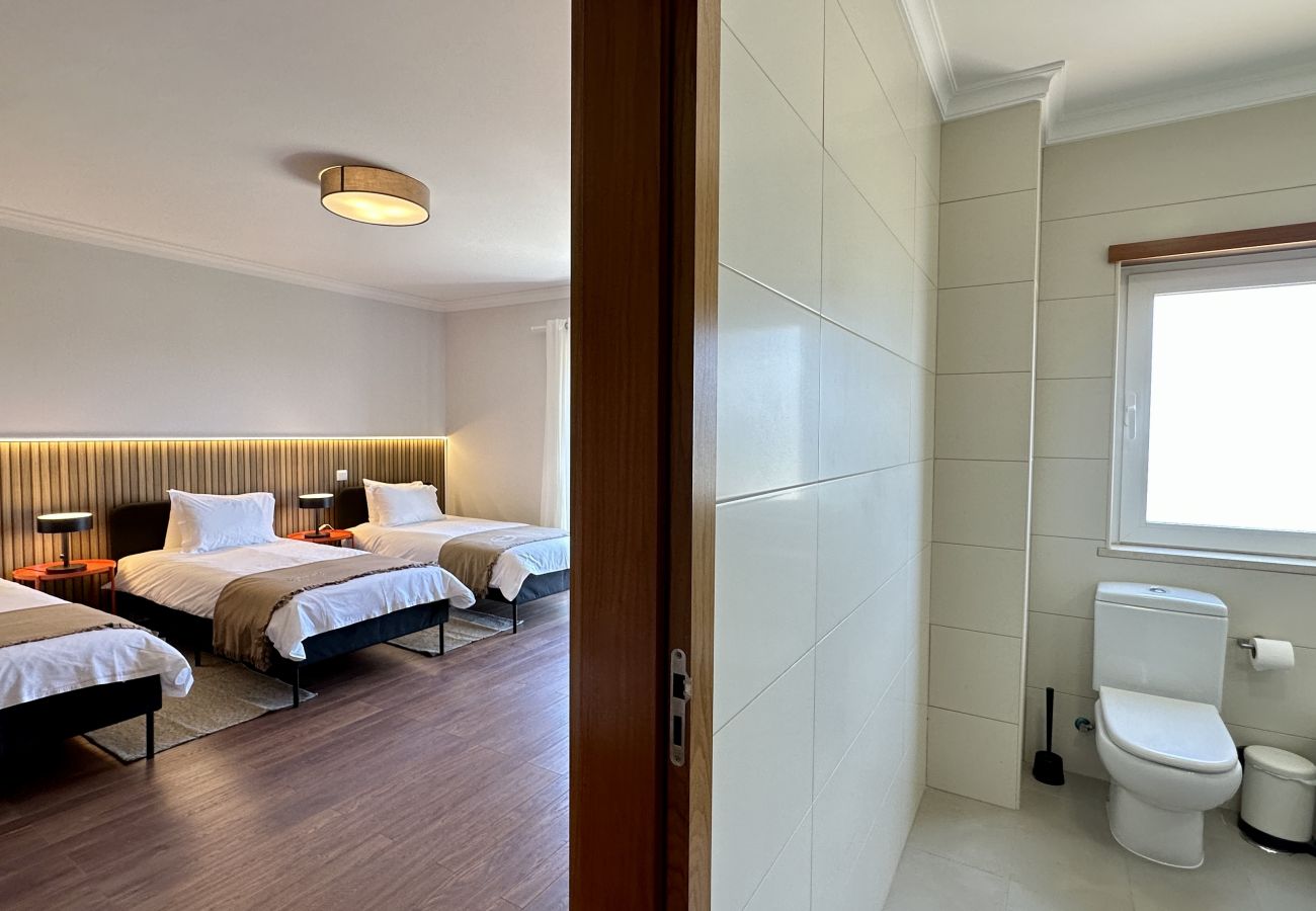 Villa à Albufeira - Águia | Piscina Privada | 10 Pax | Albufeira