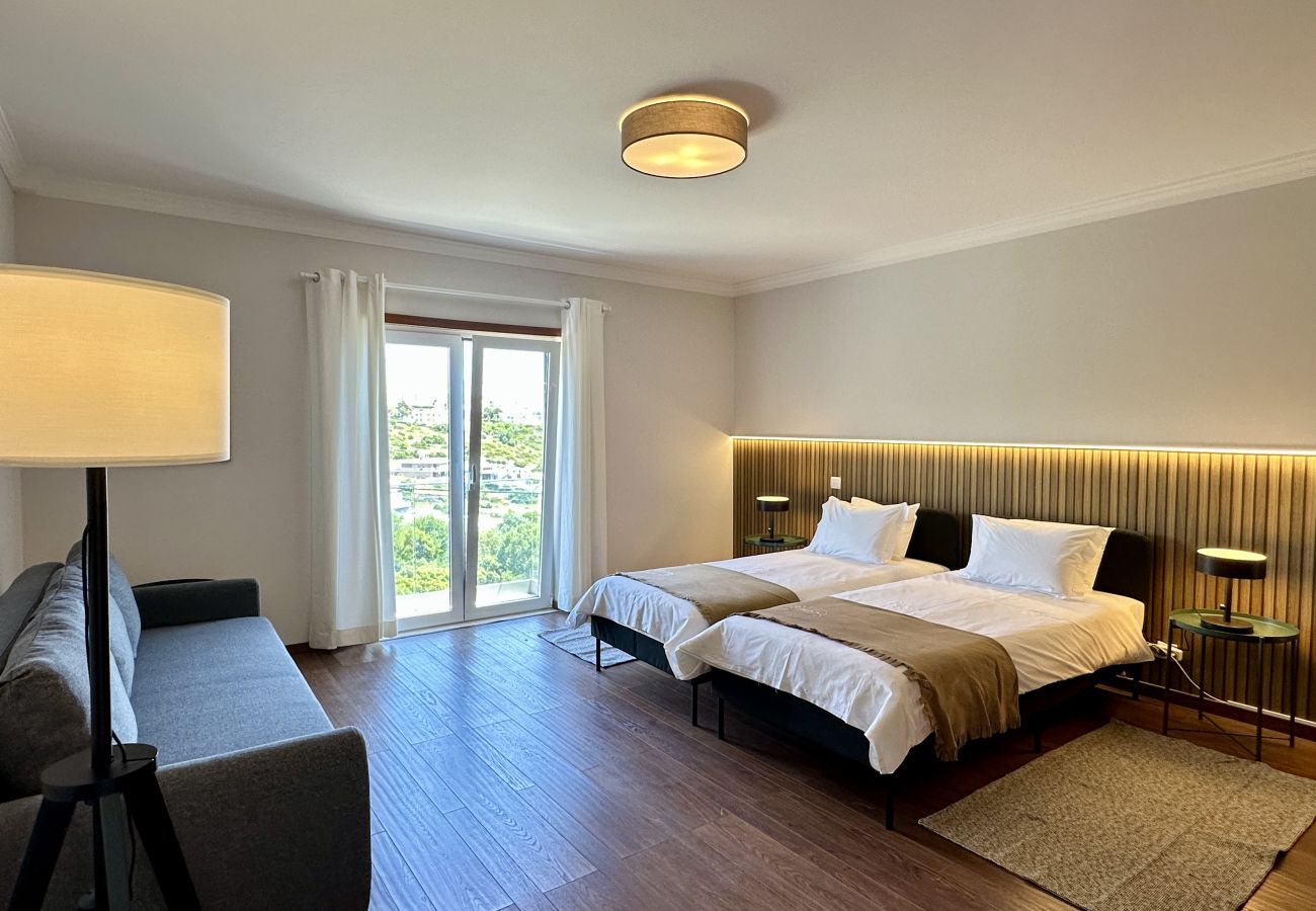 Villa à Albufeira - Águia | Piscina Privada | 10 Pax | Albufeira