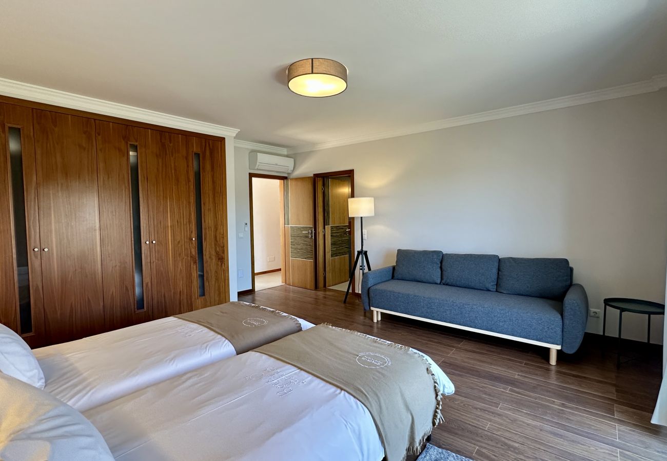 Villa à Albufeira - Águia | Piscina Privada | 10 Pax | Albufeira